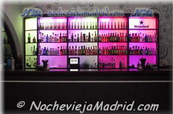 Fiesta de Fin de Año en B12 The Bar Lab 2022 - 2023 | Fiestas de Nochevieja en Madrid